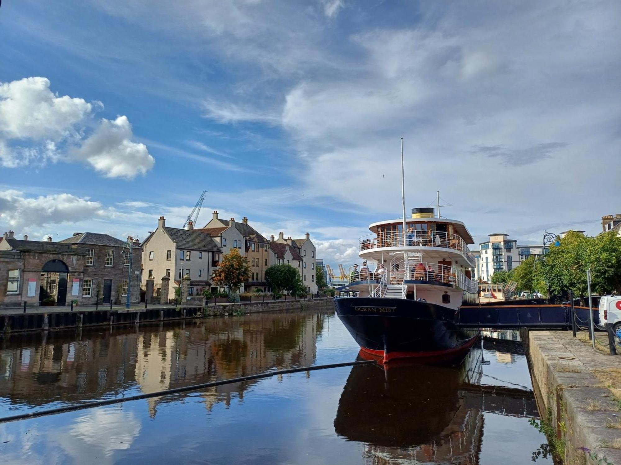 Lovely Ground Floor Apartment In Great Location At The Shore, Edinburgh Dış mekan fotoğraf